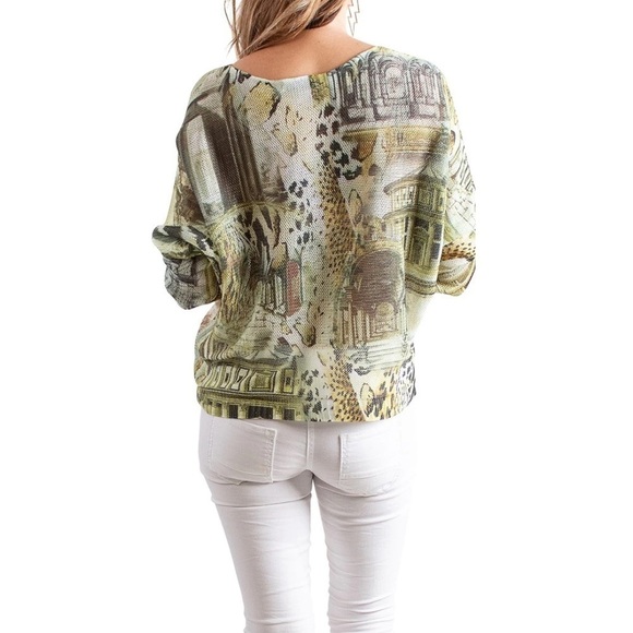 Gigi Moda Italian Batwing Sweater Top | One Size |  Abstract Print - Picture 4 of 13